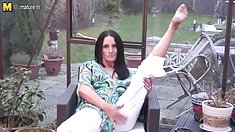 Busty sarışın alır isti yük onun boobs